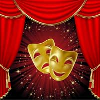 les masquesde la comédie et du drame apparaissent entre les rideaux rouges de la scène