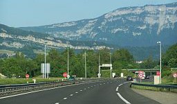 256px-Autoroute_A43_-_Entrée_en_Savoie