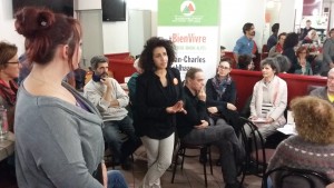 Lela Bencharif répond aux questions des participants