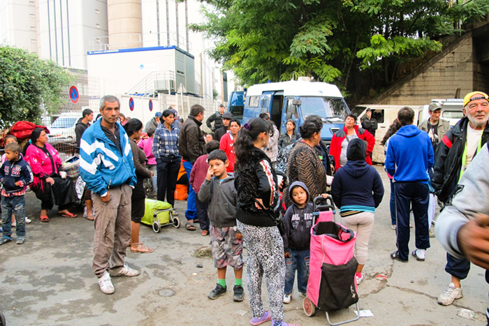 Expulsion d'un camp rom à Bobigny Amnesty-International