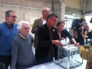 ag-eelv-carcassonne-20150425-vote sous bonne garde ariégeoise ;)