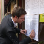 Signature de la charte éthique d'Anticor par Damien Zavrsnik