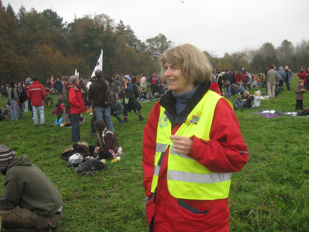 Geneviève Lebouteux sur la zone de réoccupation