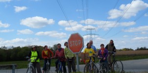 rando-vélo sous les pylônes à Beaulieu sur Oudon le 28 avril