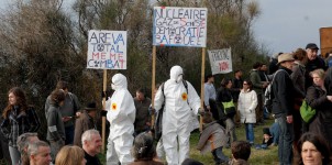Manifestation du 26 février 2011 à Villeneuve-de-Berg.