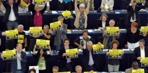 Hello democratie good bye ACTA ! (c) Parlement Européen