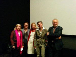 De gauche à droite : Elisabeth Verry, Ariane James-Sarazin, Martine Poulain, Corinne Bouchoux, Alain Jacobzone.