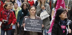 1696323_3_b22f_des-victimes-denoncent-l-abrogation-de-la-loi_a8aea27bd3d22ef3dc6674f122d393f0[1]